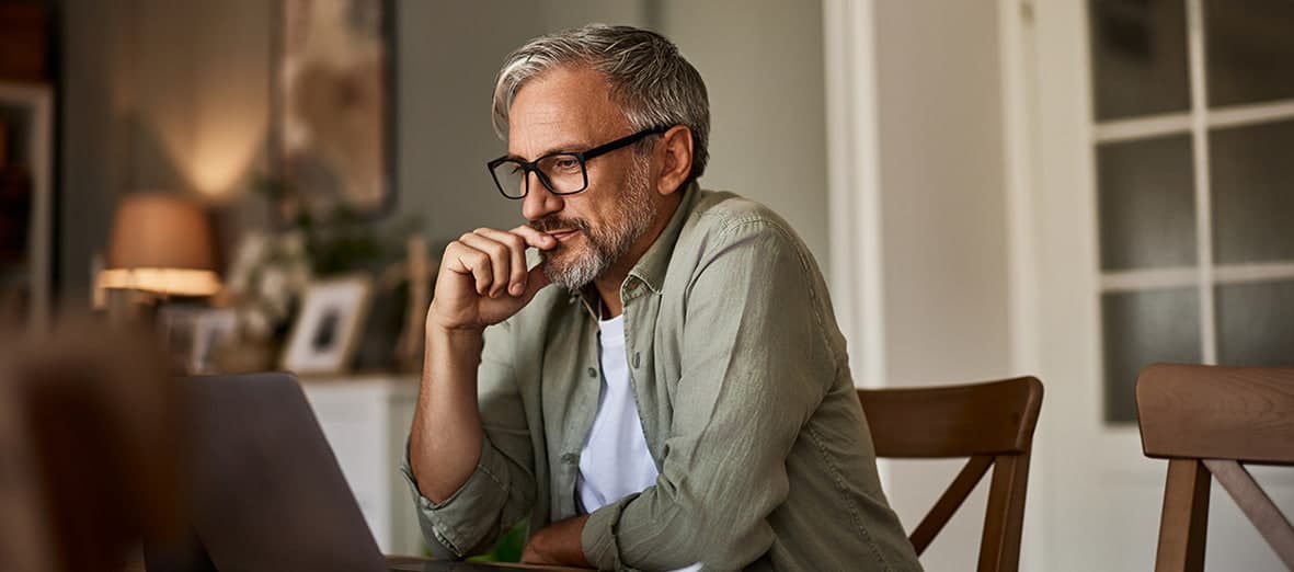 Top 10 Weakest Currencies in the World